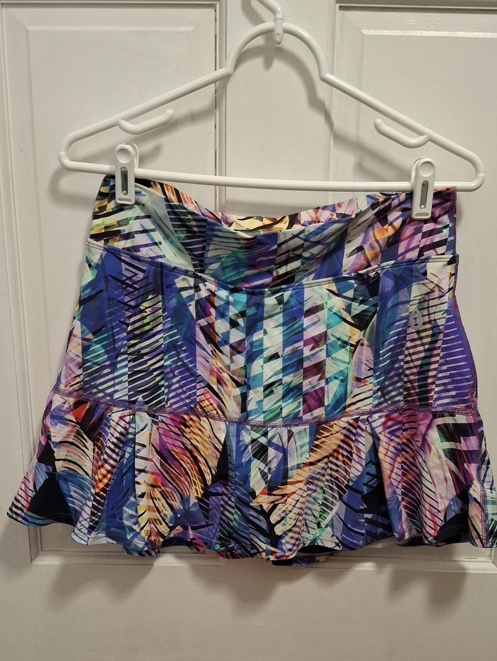 Dona Jo Abstract Multicolor Ruffle Skater Skort - Purple & Blue